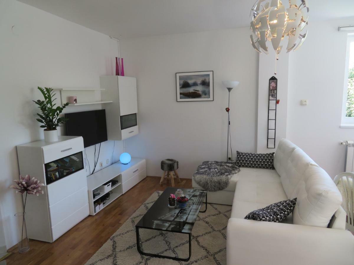 Apartman Eli Ρόβινι Εξωτερικό φωτογραφία